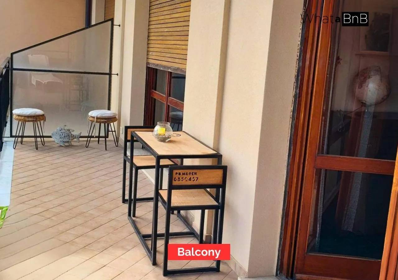 Bergeggi - Appartamento Fronte Mare 0*,